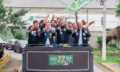 Sandro Ritton participa de carreata de Douglas Ruas em Resende